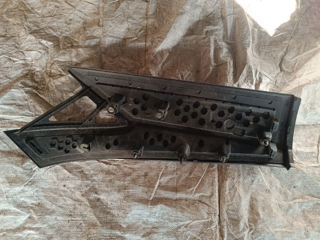 bontott FORD GRAND C-MAX Jobb D Oszlop Burkolat