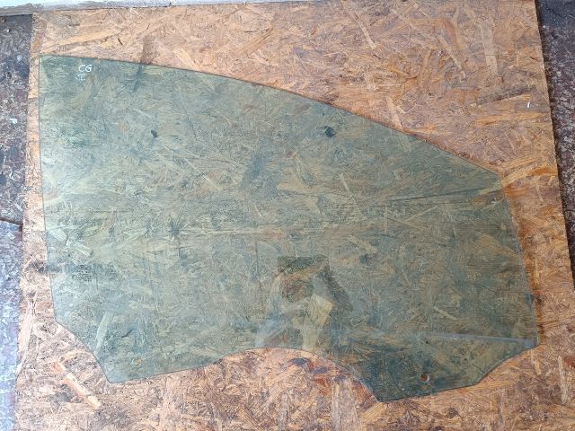 bontott FORD GRAND C-MAX Jobb első Ablak