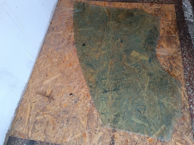 bontott FORD GRAND C-MAX Jobb első Ablak