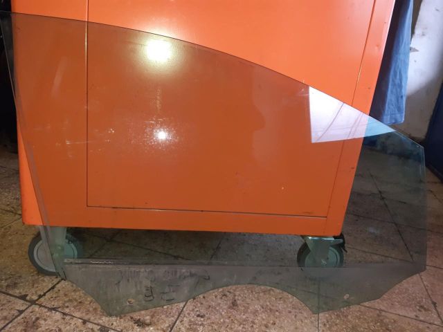 bontott FORD GRAND C-MAX Jobb első Ablak