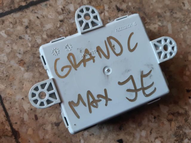 bontott FORD GRAND C-MAX Jobb első Ajtó Vezérlőegység