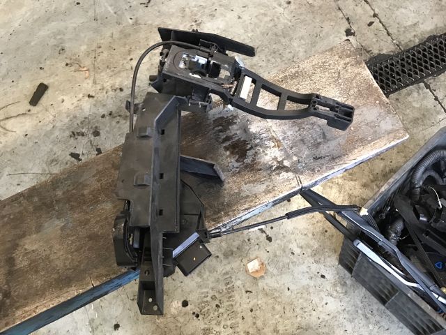 bontott FORD GRAND C-MAX Jobb első Ajtózár