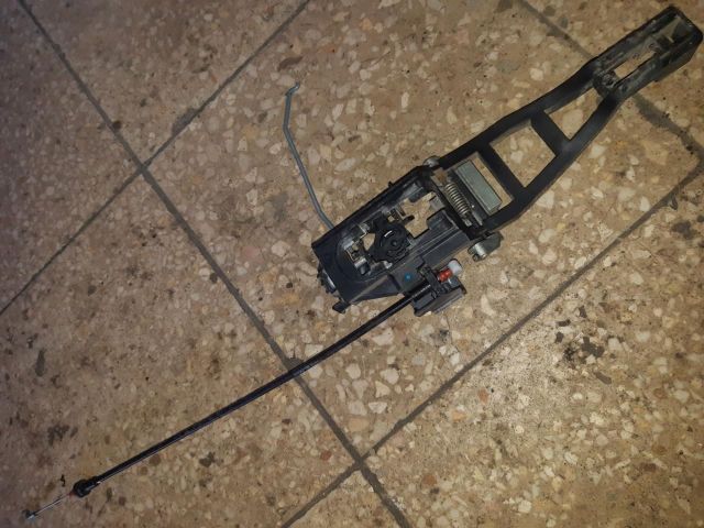 bontott FORD GRAND C-MAX Jobb első Kilincs Burkolat