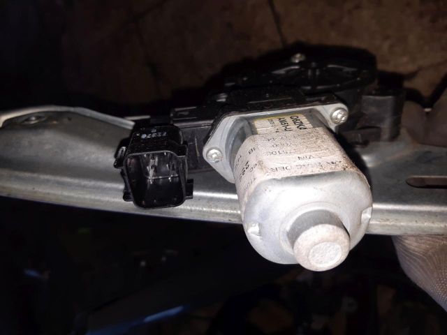 bontott FORD GRAND C-MAX Jobb hátsó Ablakemelő Szerkezet (Elektromos)