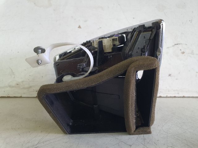 bontott FORD GRAND C-MAX Jobb Szellőző