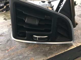 bontott FORD GRAND C-MAX Jobb Szellőző