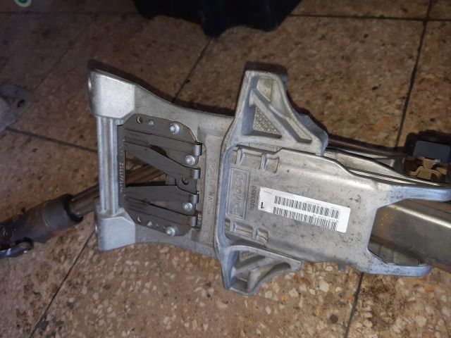 bontott FORD GRAND C-MAX Kormányoszlop