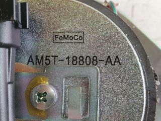 bontott FORD GRAND C-MAX Középső Műszerfal Hangszóró