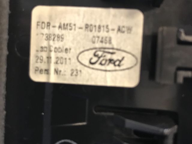 bontott FORD GRAND C-MAX Középső Szellőző