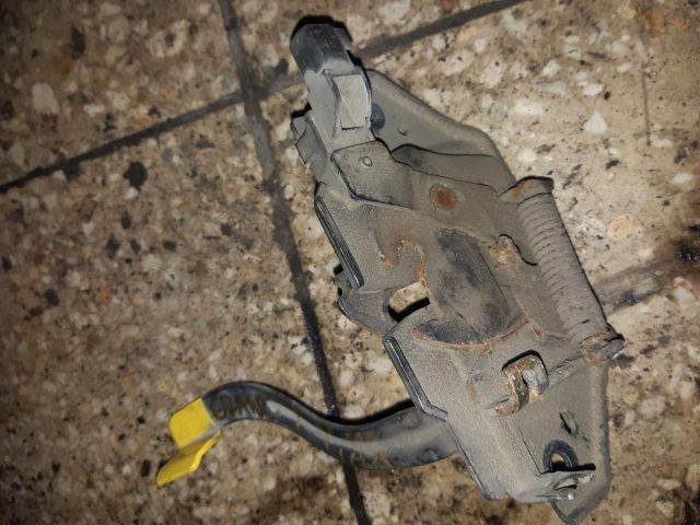 bontott FORD GRAND C-MAX Motorháztető Zárszerkezet