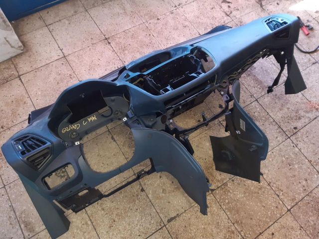 bontott FORD GRAND C-MAX Műszerfal Héj