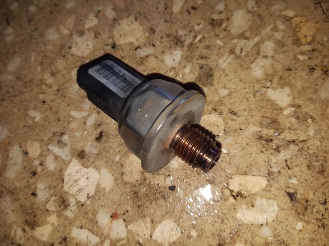 bontott FORD GRAND C-MAX Nyomásszabályzó Szelep