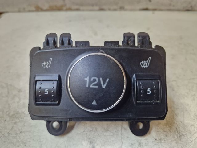 bontott FORD GRAND C-MAX Ülésfűtés Kapcsoló Pár