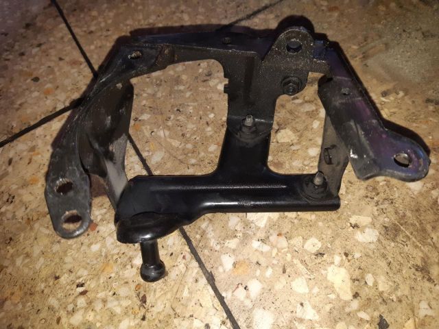 bontott FORD GRAND C-MAX Üzemanyagszűrő Ház