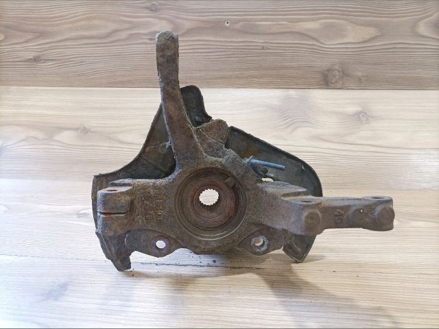 bontott FORD KA Bal első Csonkállvány Kerékaggyal