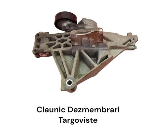 bontott FORD KA Generátor Tartó Bak