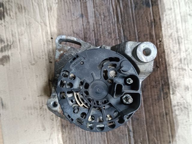 bontott FORD KA Generátor