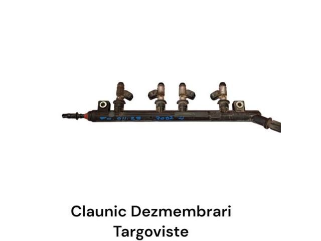 bontott FORD KA Porlasztó Sor / Híd