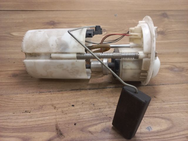 bontott FORD KA Üzemanyag Szivattyú