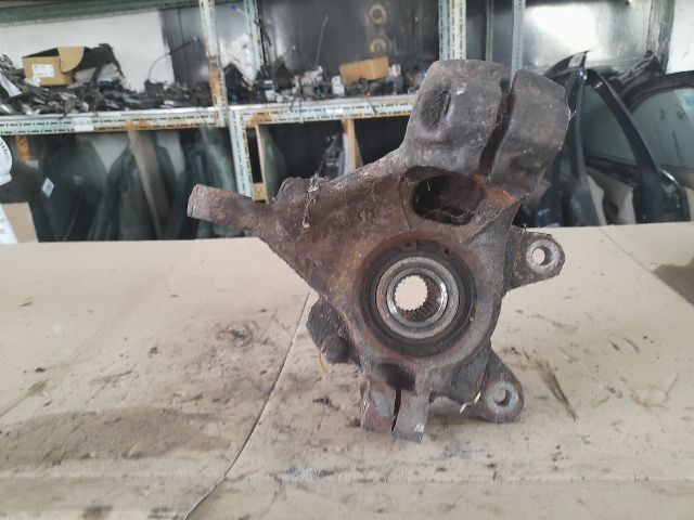 bontott FORD KA Bal első Csonkállvány Kerékaggyal