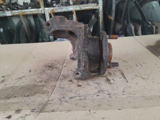 bontott FORD KA Bal első Csonkállvány Kerékaggyal