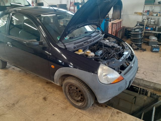 bontott FORD KA Biztosítéktábla Motortér