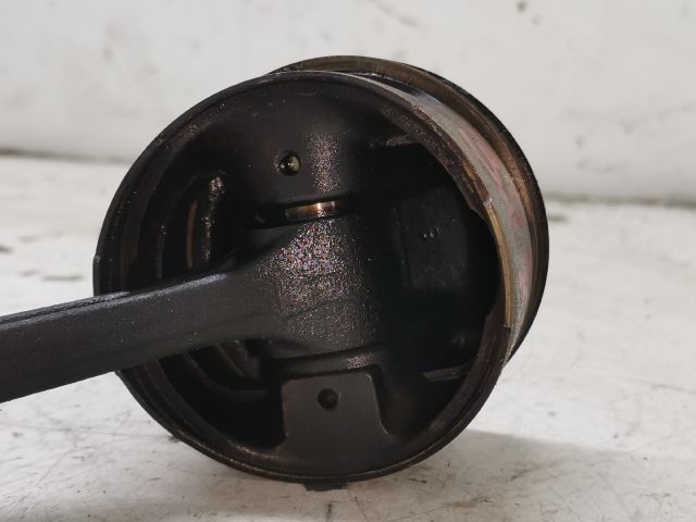 bontott FORD KA Dugattyú és Hajtókar