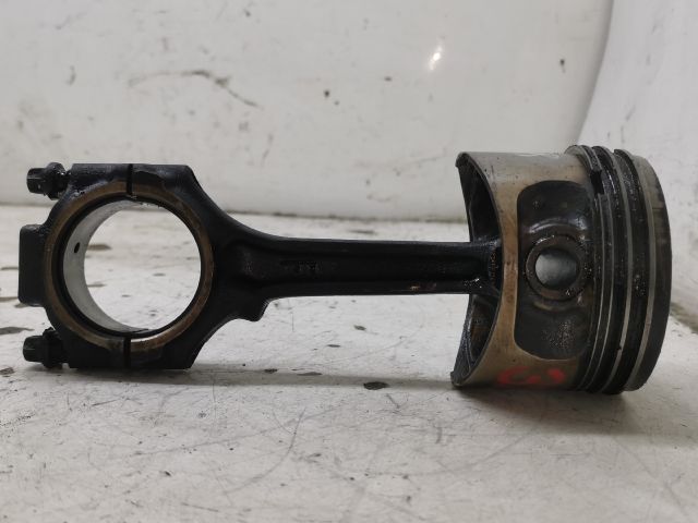 bontott FORD KA Dugattyú és Hajtókar