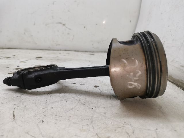 bontott FORD KA Dugattyú és Hajtókar