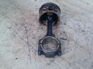 bontott FORD KA Dugattyú és Hajtókar