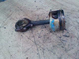 bontott FORD KA Dugattyú és Hajtókar