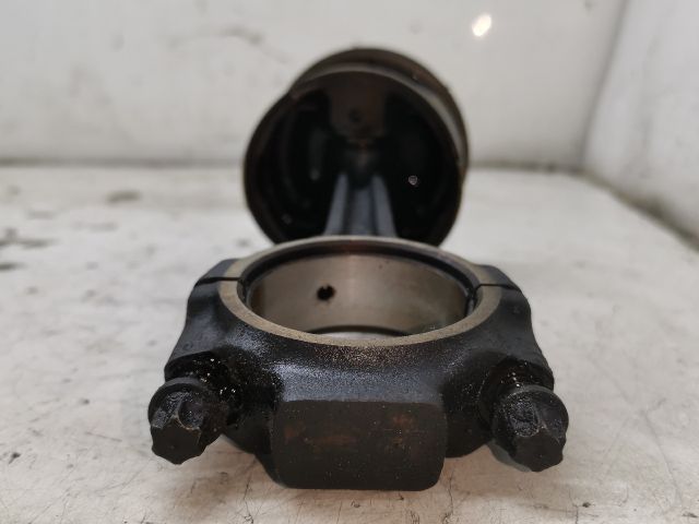 bontott FORD KA Dugattyú és Hajtókar