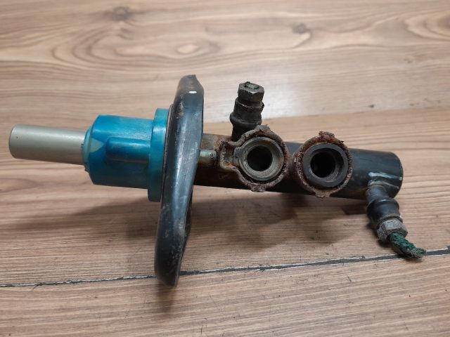 bontott FORD KA Főfékhenger