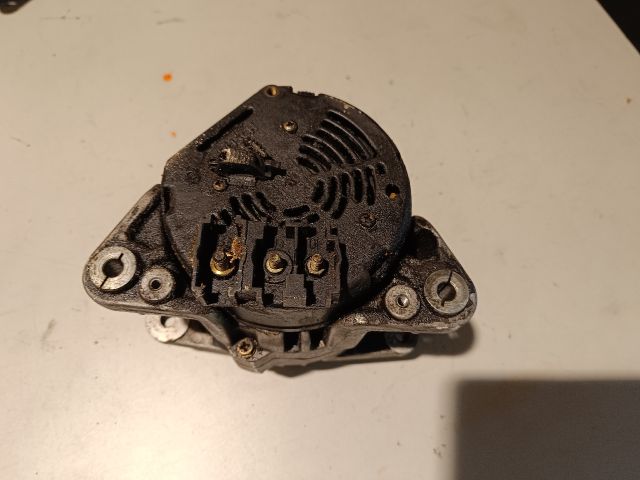 bontott FORD KA Generátor