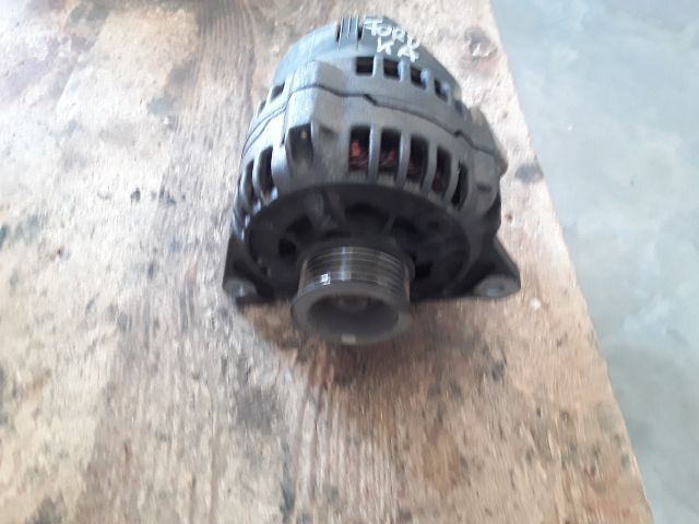 bontott FORD KA Generátor