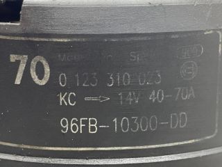 bontott FORD KA Generátor