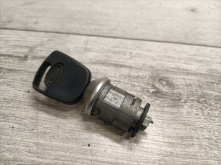 bontott FORD KA Gyújtáskapcsoló