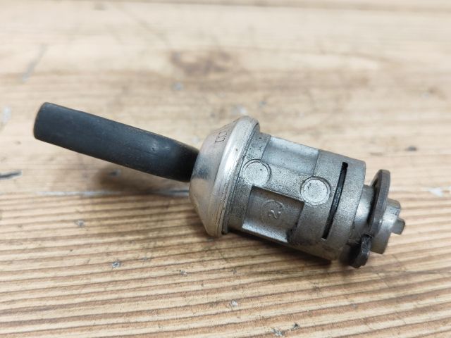 bontott FORD KA Gyújtáskapcsoló