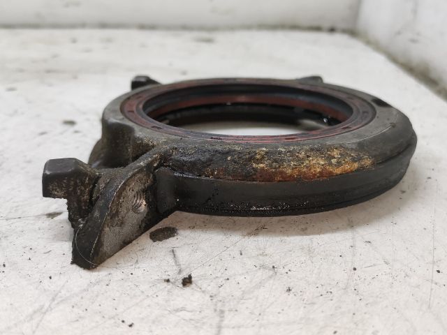 bontott FORD KA Hátsó Főtengely Szimmeringház