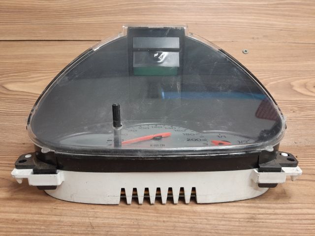 bontott FORD KA Kilométeróra