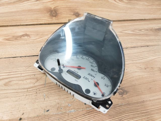 bontott FORD KA Kilométeróra