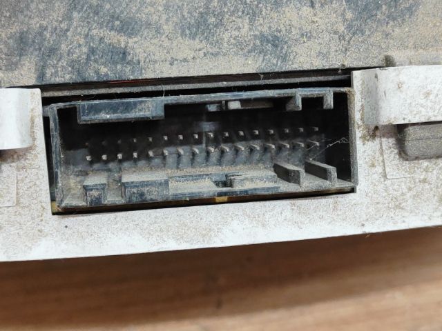 bontott FORD KA Kilométeróra