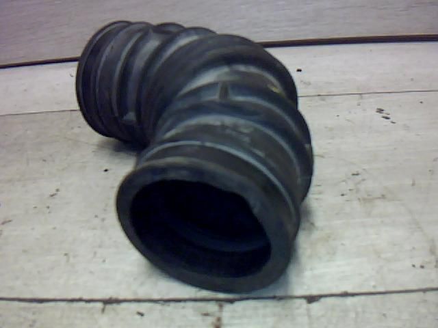 bontott FORD KA Légbeömlő Cső