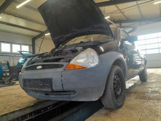 bontott FORD KA Motor (Fűzött blokk hengerfejjel)