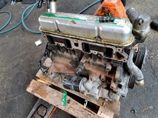 bontott FORD KA Motor (Fűzött blokk hengerfejjel)