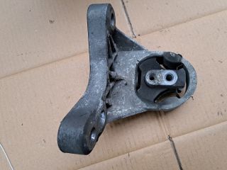 bontott FORD KA Motor Tartó Bak (Fém)