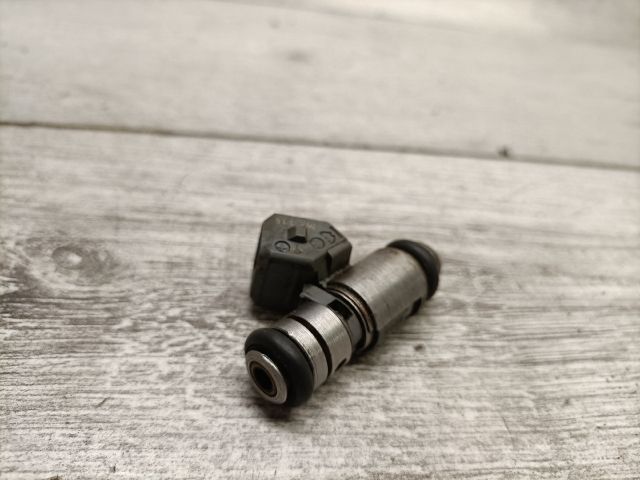 bontott FORD KA Porlasztó (1 db)