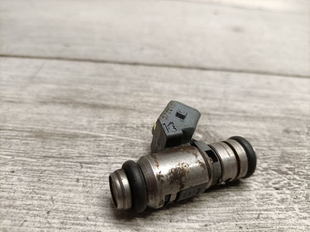 bontott FORD KA Porlasztó (1 db)