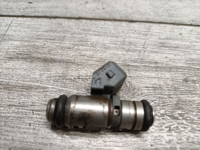 bontott FORD KA Porlasztó (1 db)