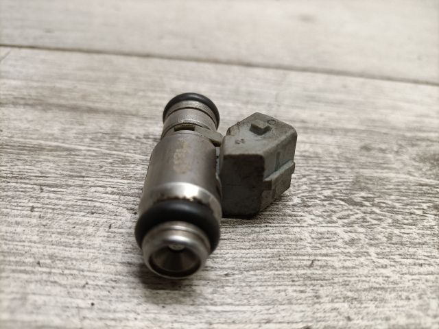 bontott FORD KA Porlasztó (1 db)